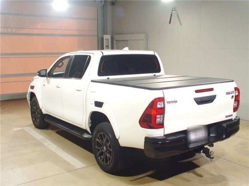 HILUX