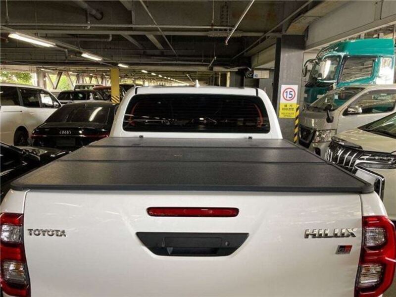 HILUX