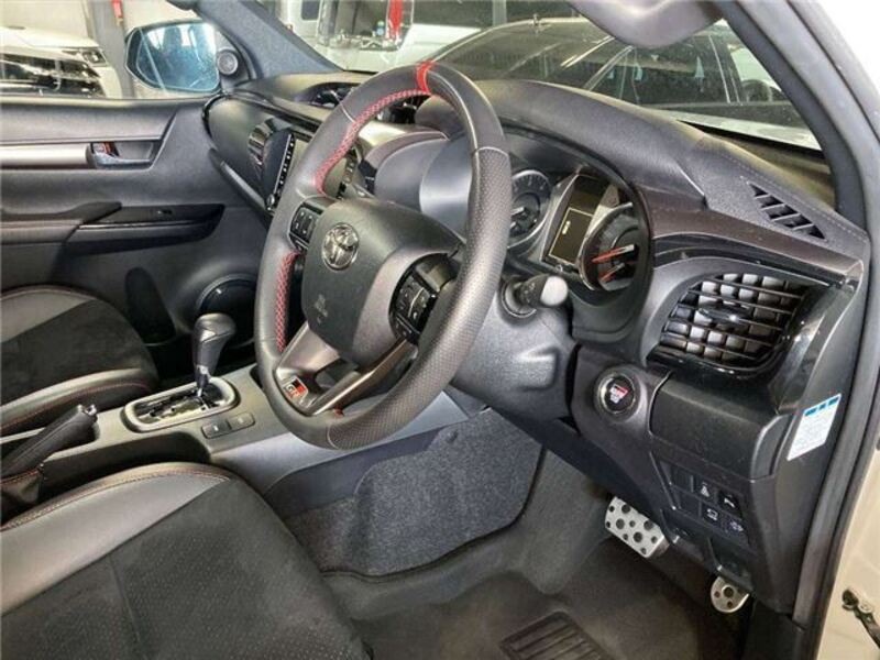 HILUX