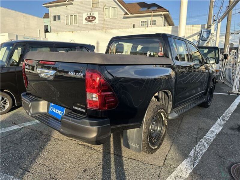 HILUX