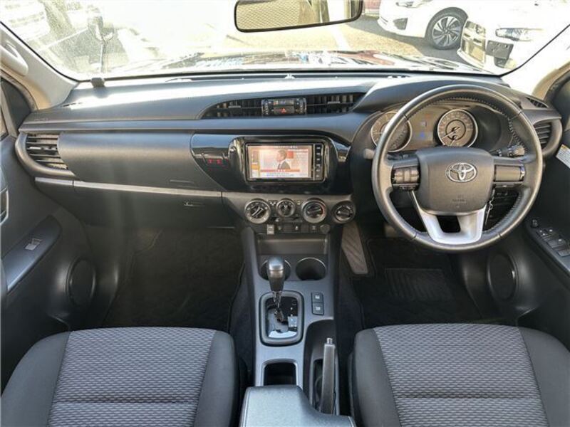 HILUX