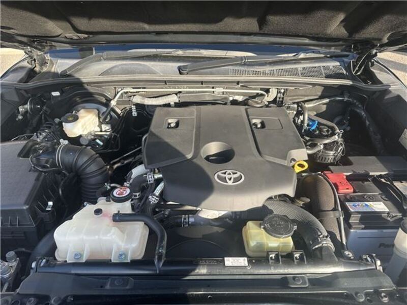 HILUX