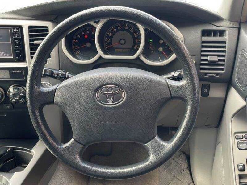 HILUX SURF
