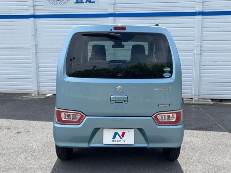 WAGON R
