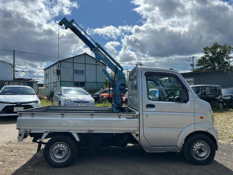 CARRY TRUCK