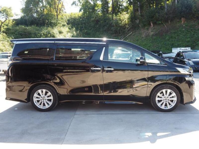 VELLFIRE