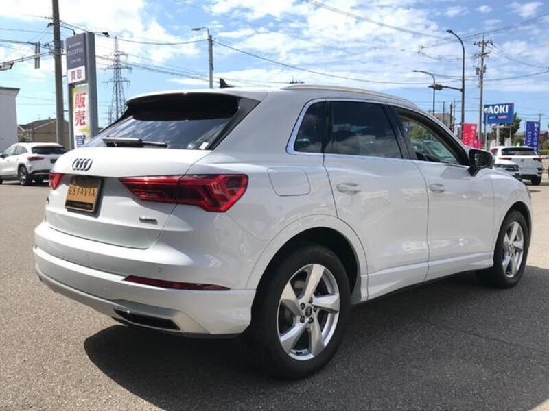 Q3