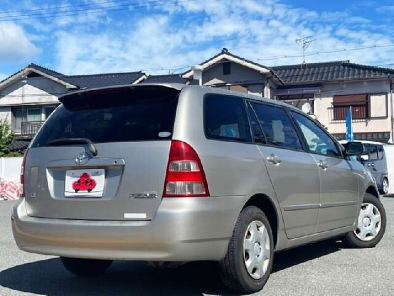 COROLLA FIELDER