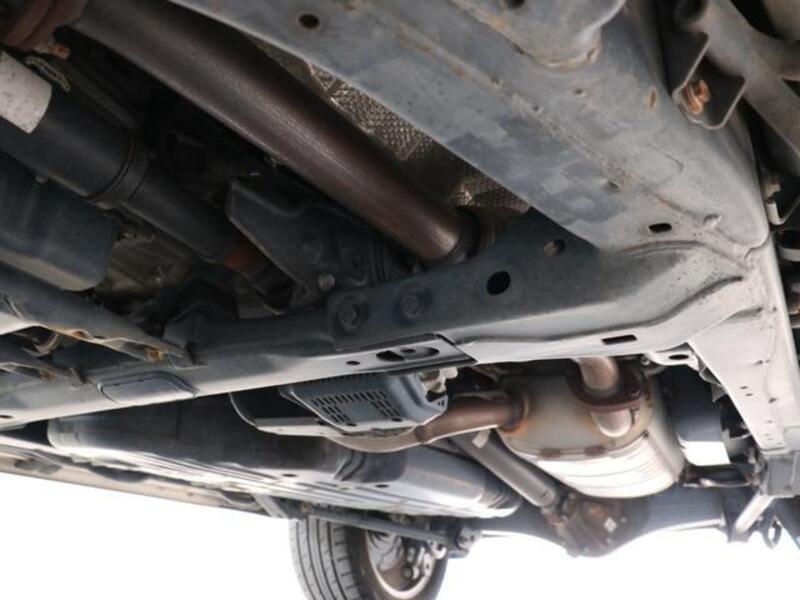 LAND CRUISER