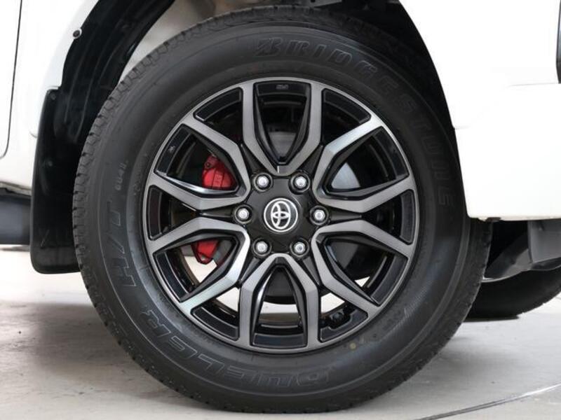 HILUX