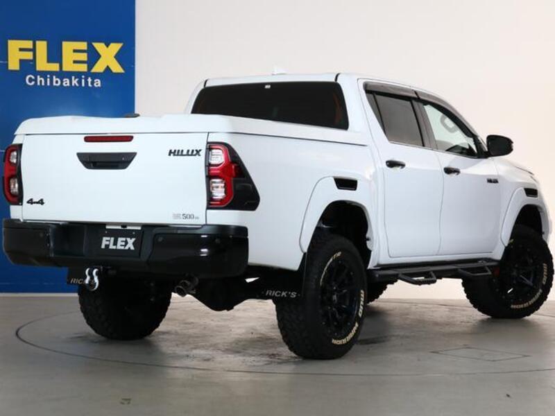 HILUX
