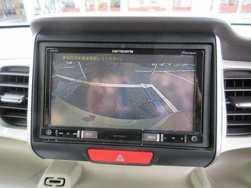 N BOX