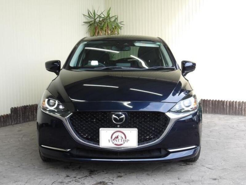 MAZDA2