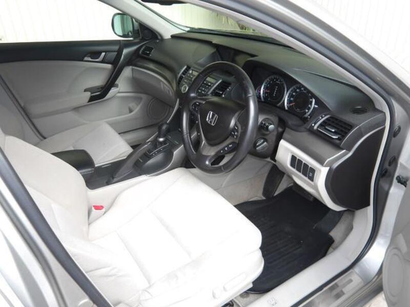 ACCORD TOURER