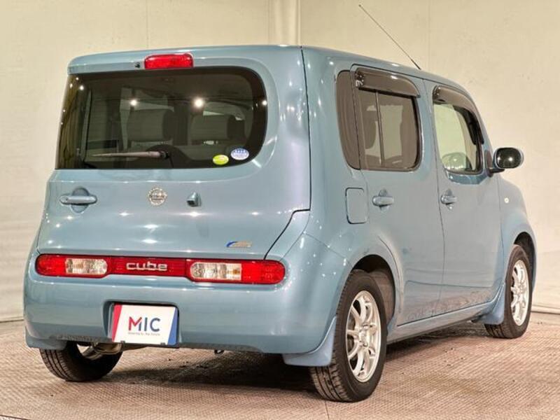 CUBE
