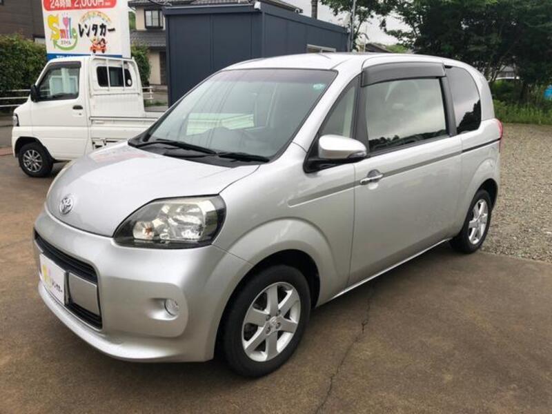 TOYOTA PORTE