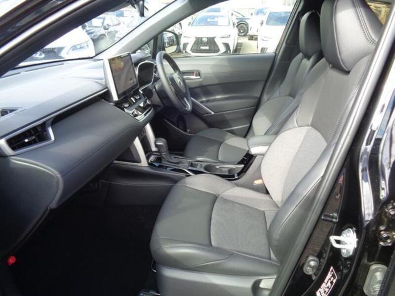 COROLLA CROSS