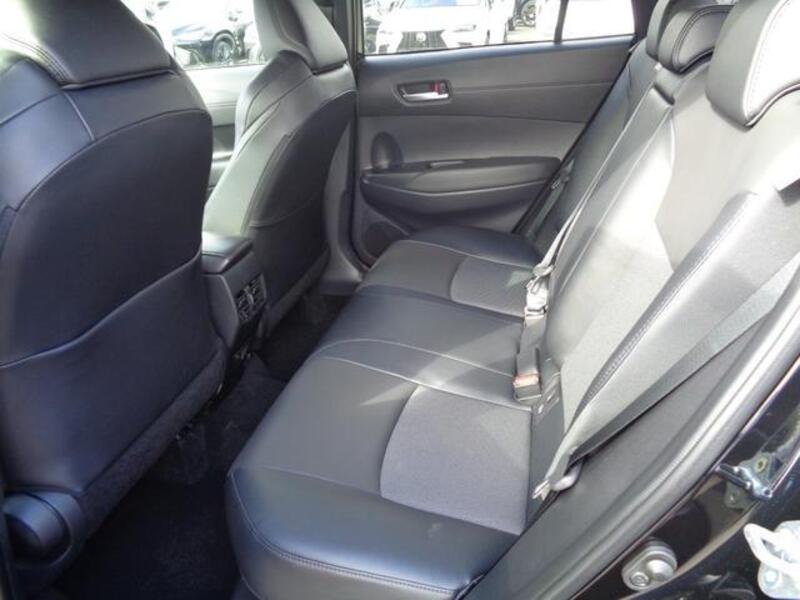 COROLLA CROSS