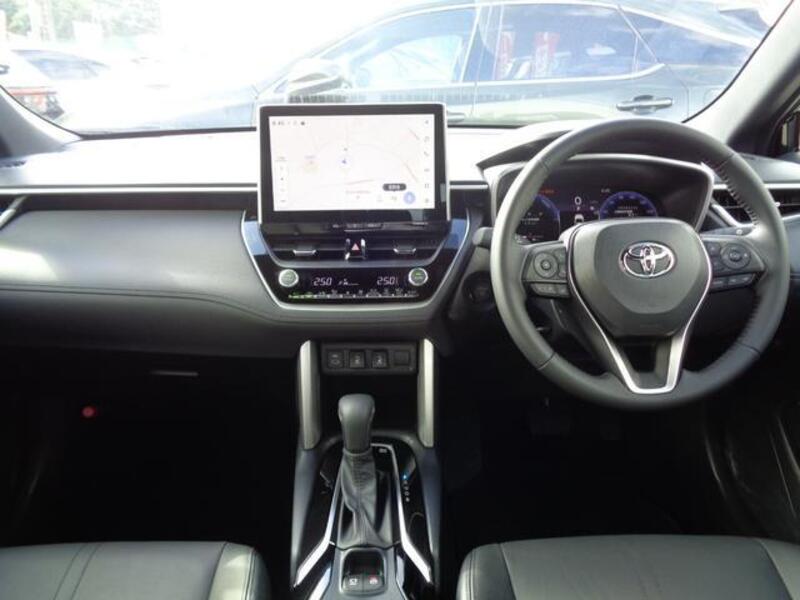 COROLLA CROSS