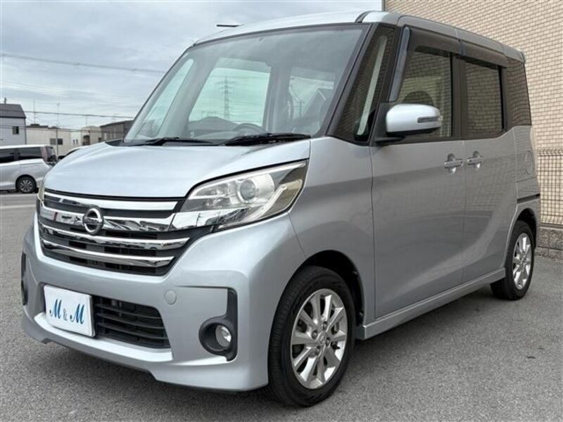 NISSAN DAYZ ROOX