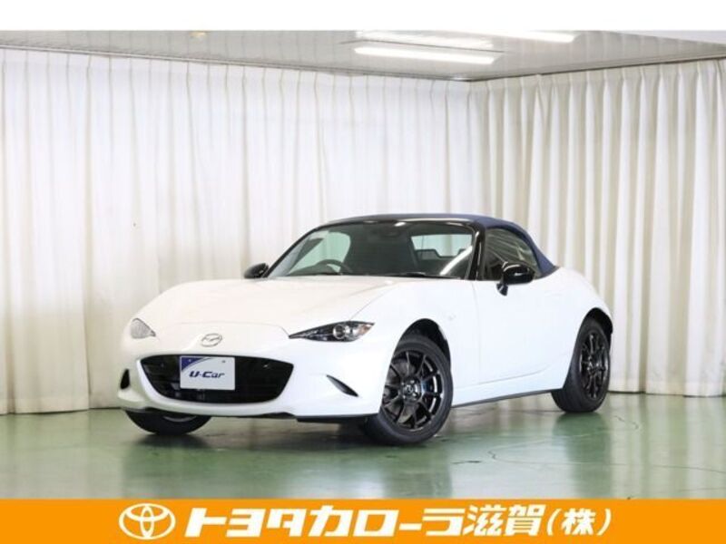 ROADSTER-0