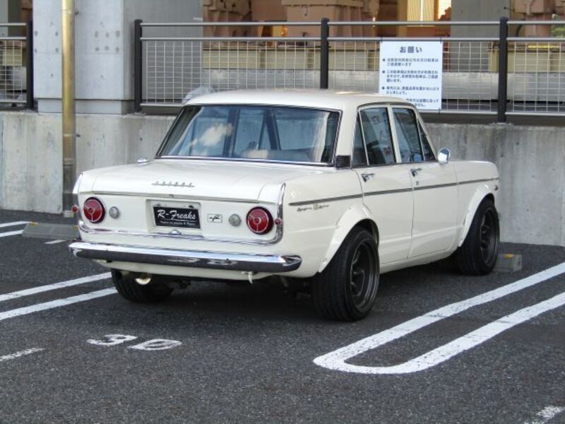SKYLINE