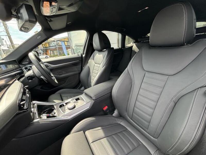 4 SERIES