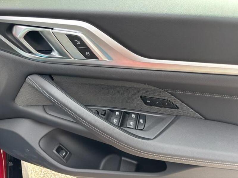 4 SERIES