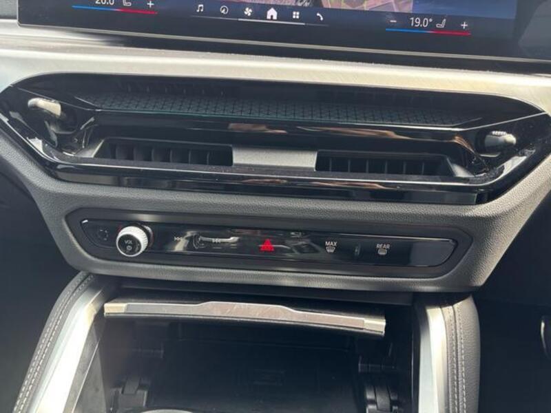 4 SERIES