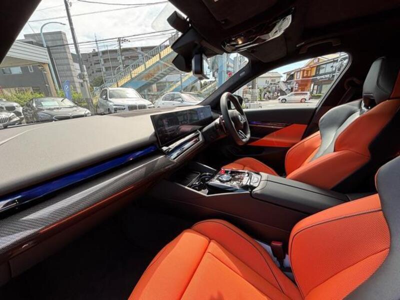 M5