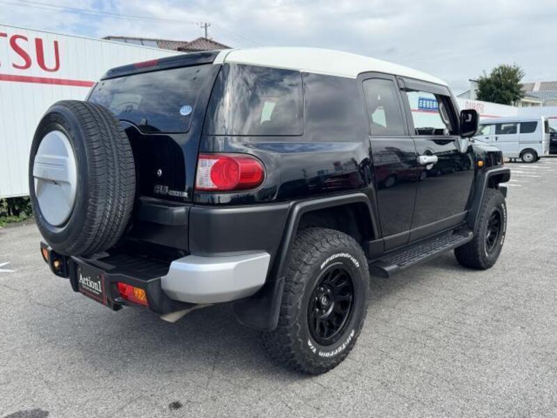 FJ CRUISER