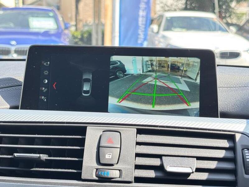 4 SERIES