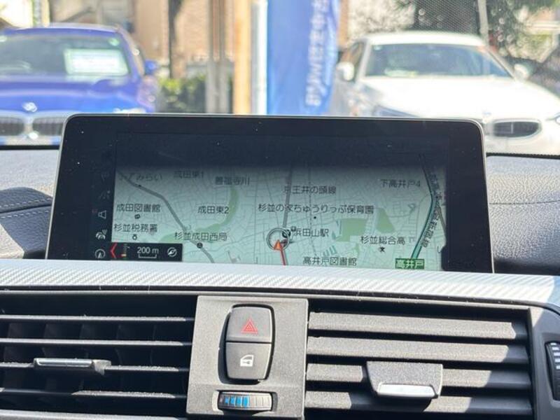 4 SERIES