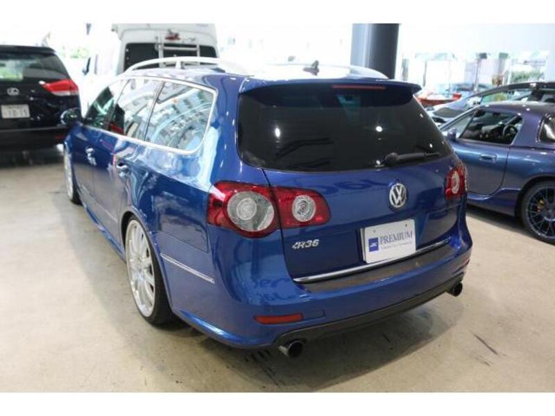 PASSAT VARIANT