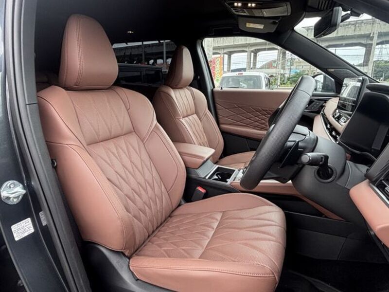 OUTLANDER PHEV