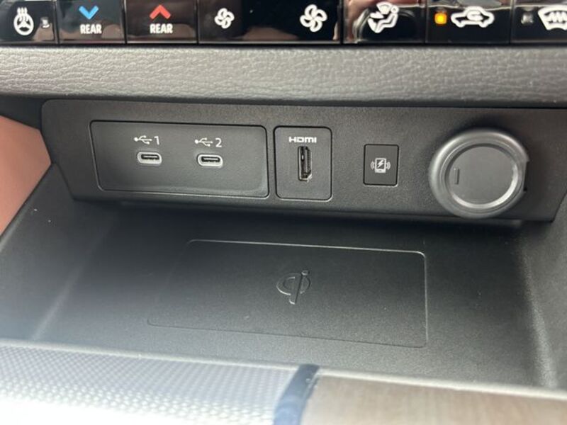 OUTLANDER PHEV