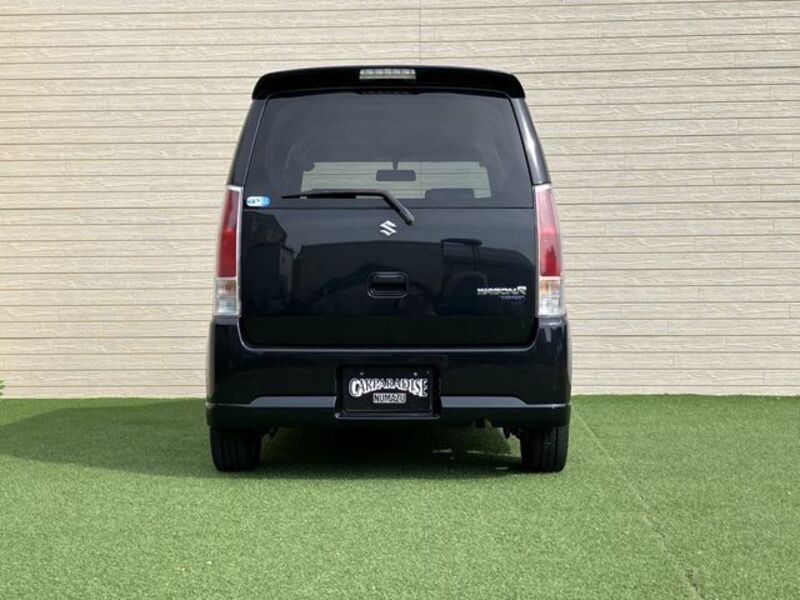 WAGON R