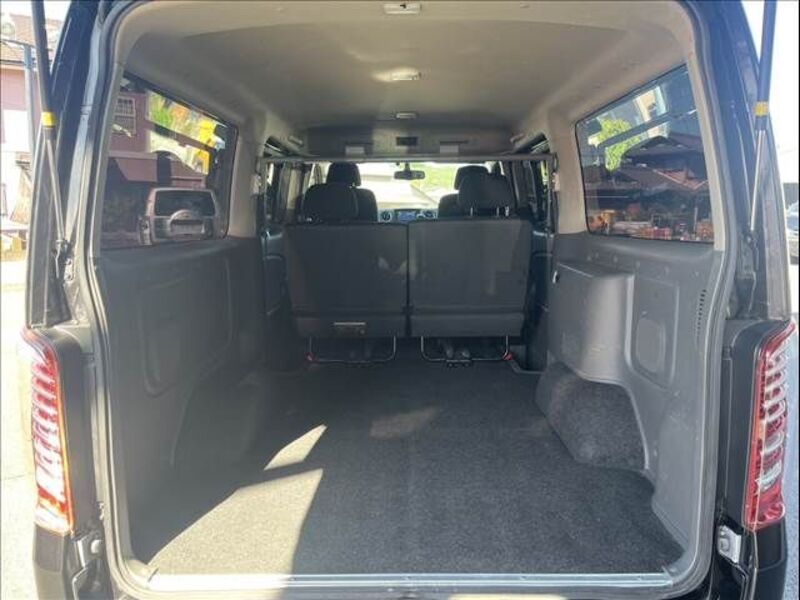 NV350 CARAVAN