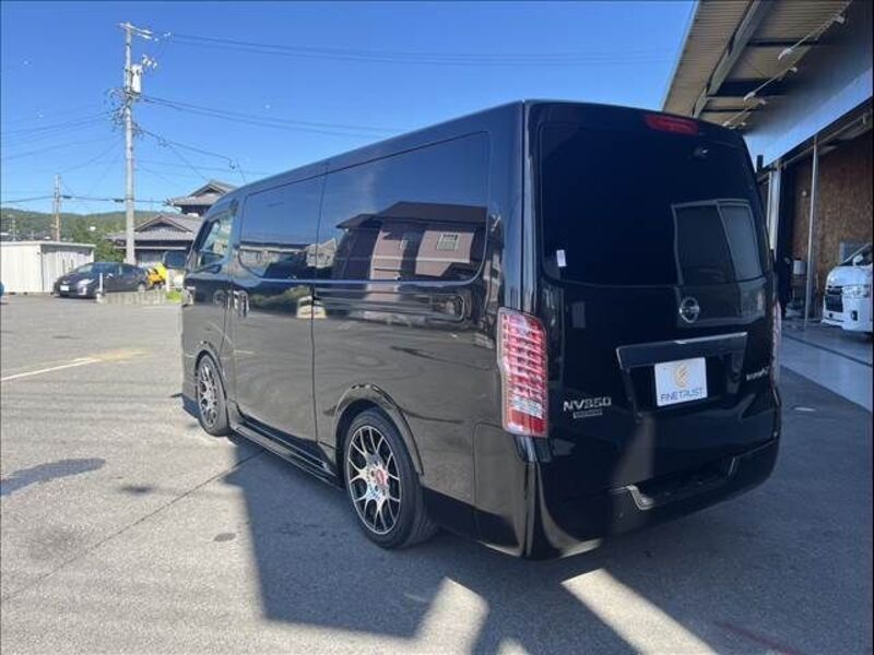 NV350 CARAVAN