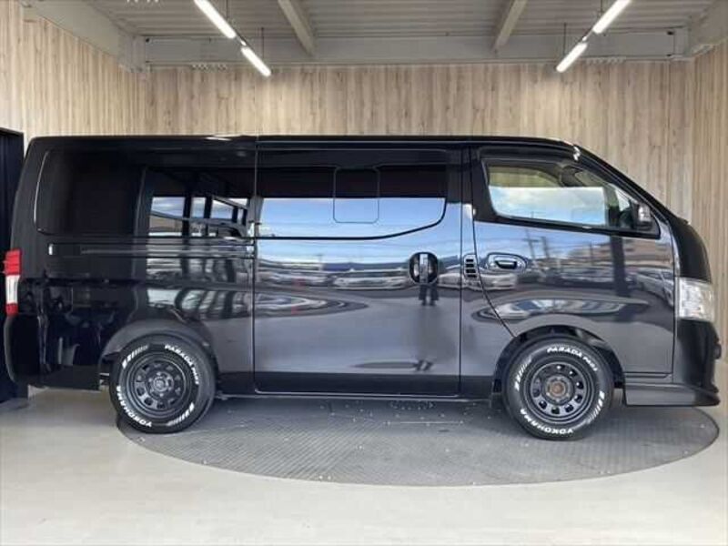 NV350 CARAVAN