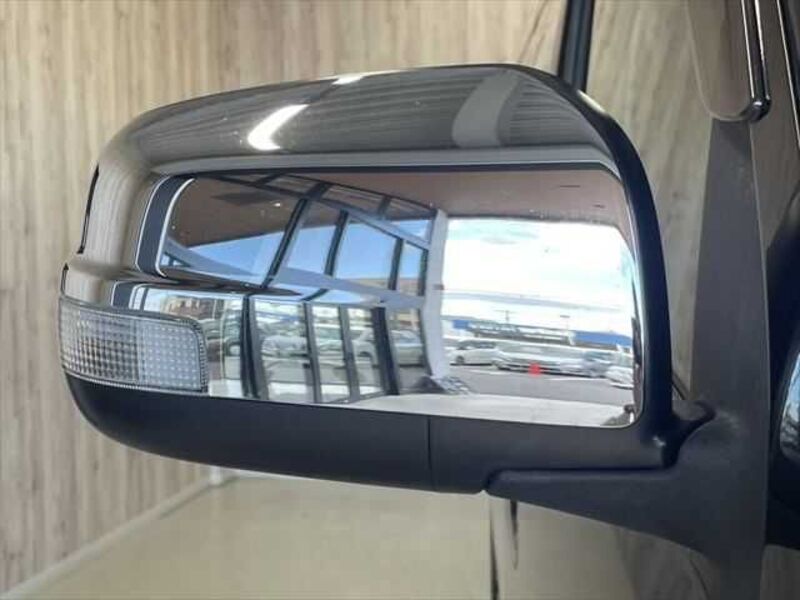 NV350 CARAVAN