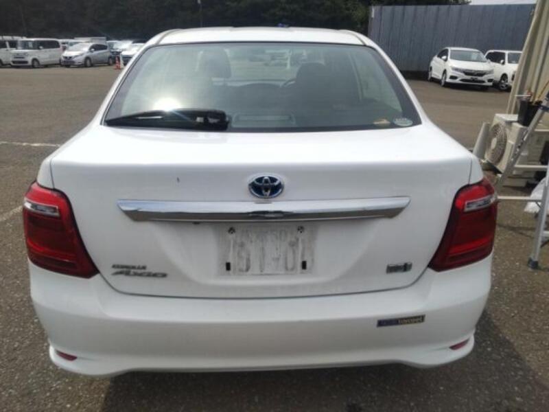 COROLLA AXIO