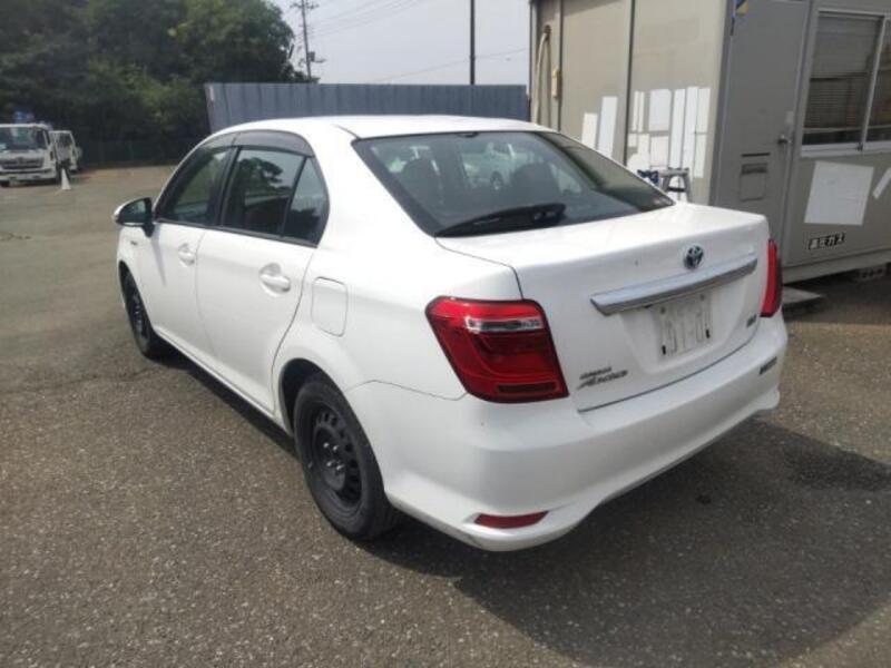 COROLLA AXIO