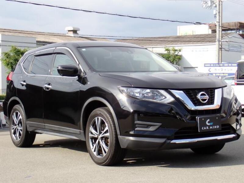 X-TRAIL