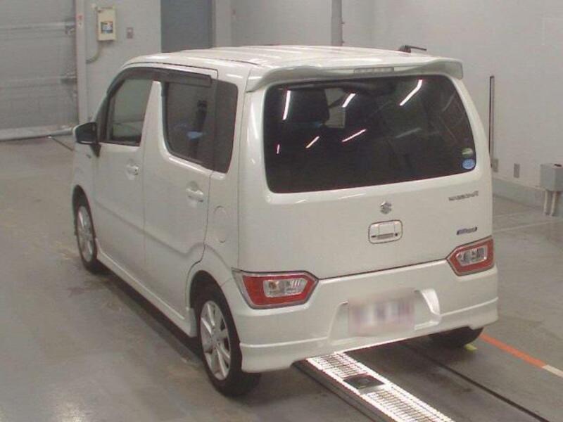 WAGON R