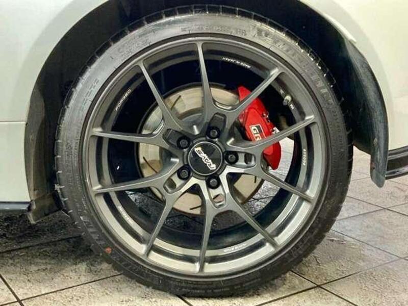 GR YARIS