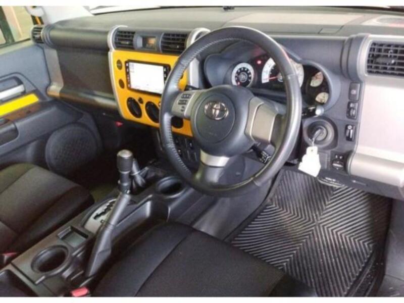 FJ CRUISER