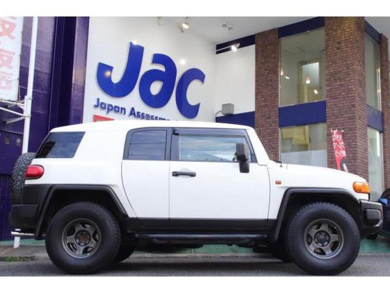 FJ CRUISER