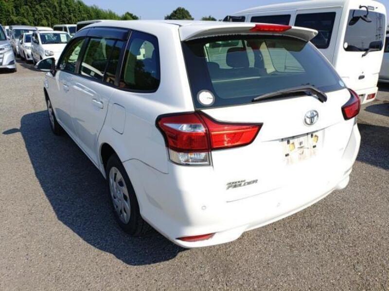 COROLLA FIELDER