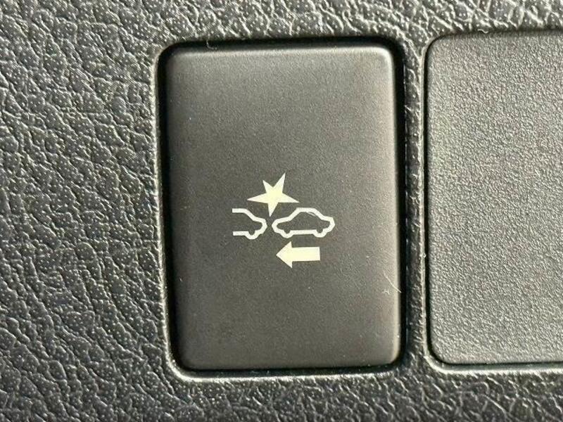 AURIS